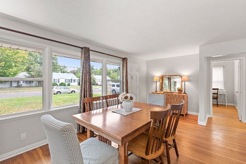 Furnished Finder property 562412_1 photo 6