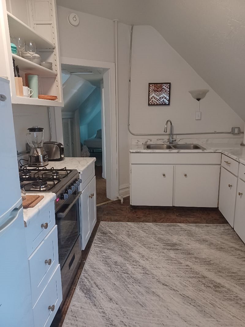 Furnished Finder property 562419_1 photo 13