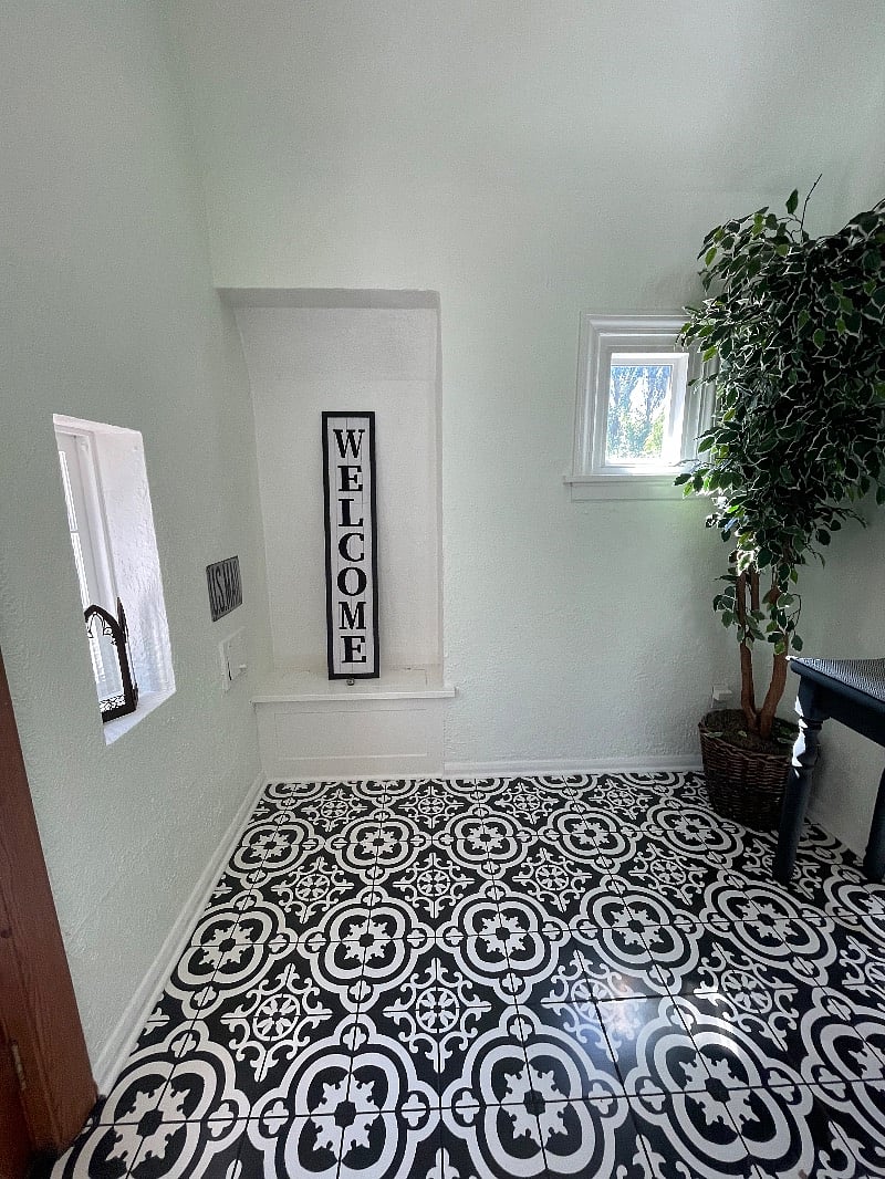 Furnished Finder property 562460_1 photo 4