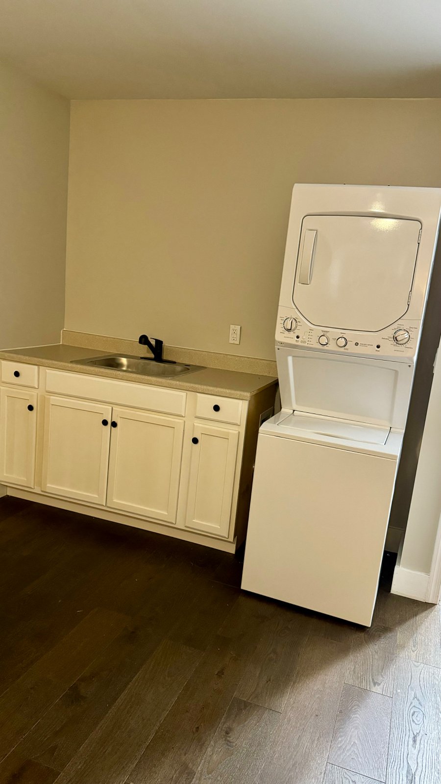 Furnished Finder property 562473_1 photo 21
