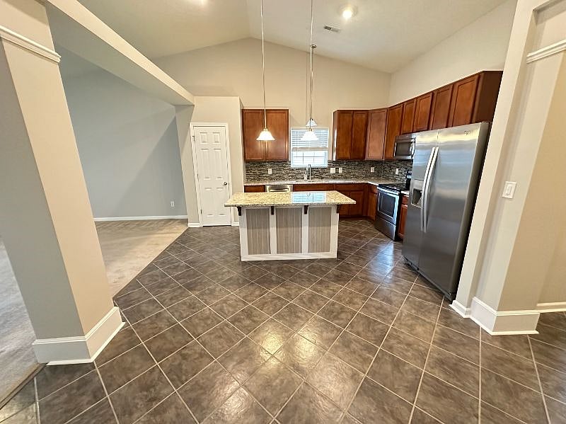 Furnished Finder property 562477_1 photo 15