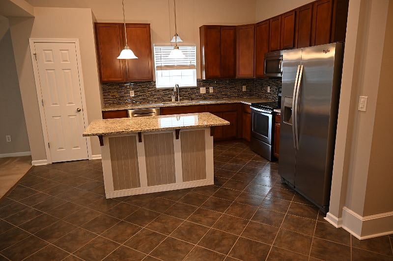 Furnished Finder property 562477_1 photo 16