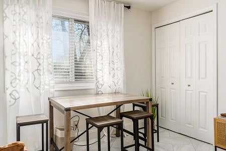 Furnished Finder property 562515_1 photo 16