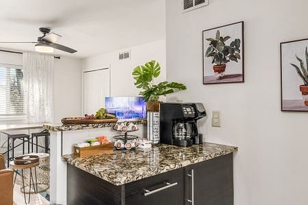 Furnished Finder property 562515_1 photo 8