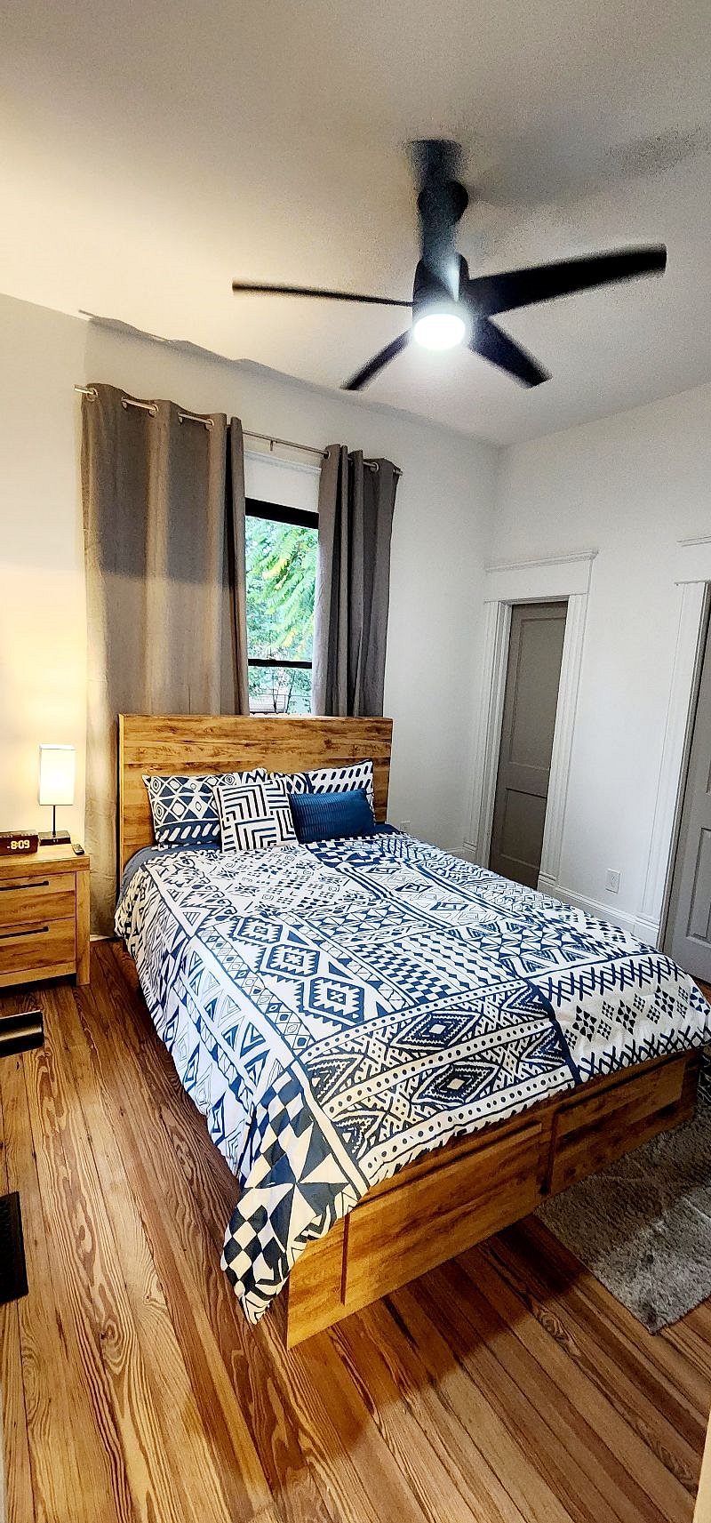Furnished Finder property 562530_1 photo 20