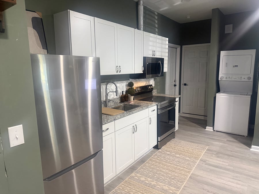 Furnished Finder property 562548_1 photo 1