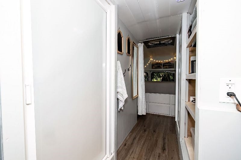 Furnished Finder property 562610_1 photo 25