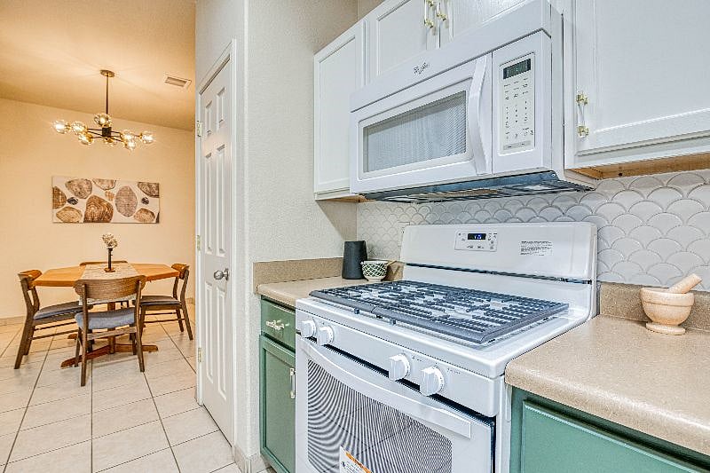 Furnished Finder property 562617_1 photo 6