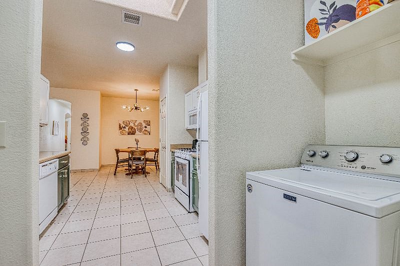 Furnished Finder property 562617_1 photo 12