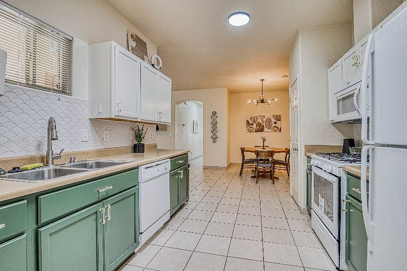 Furnished Finder property 562617_1 photo 14