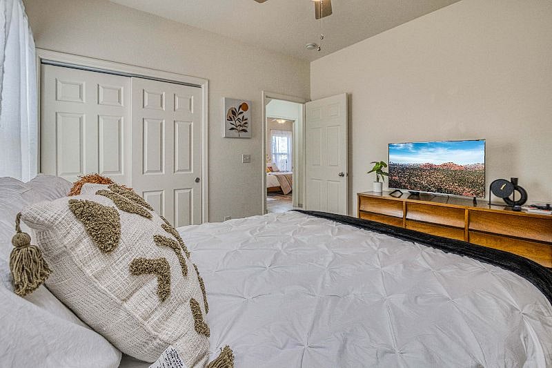 Furnished Finder property 562617_1 photo 17