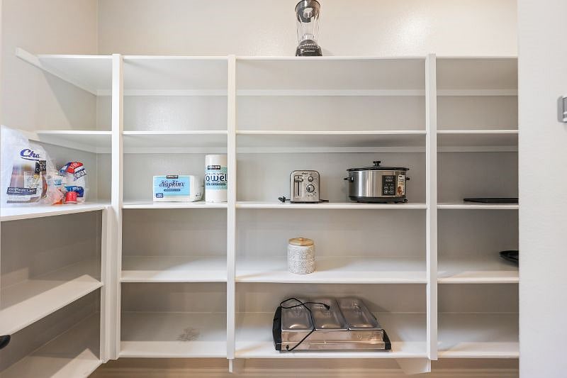 Walk-in pantry