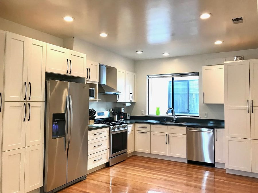 Furnished Finder property 562631_1 photo 3