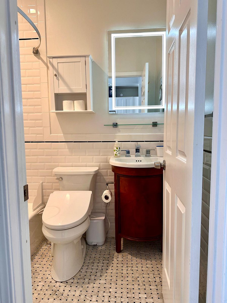 Furnished Finder property 562631_1 photo 10