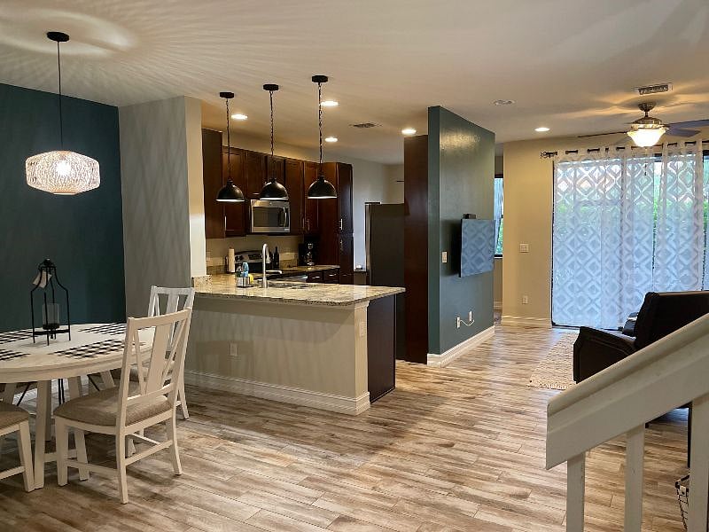 Furnished Finder property 562667_1 photo 4