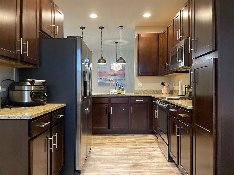 Furnished Finder property 562667_1 photo 9