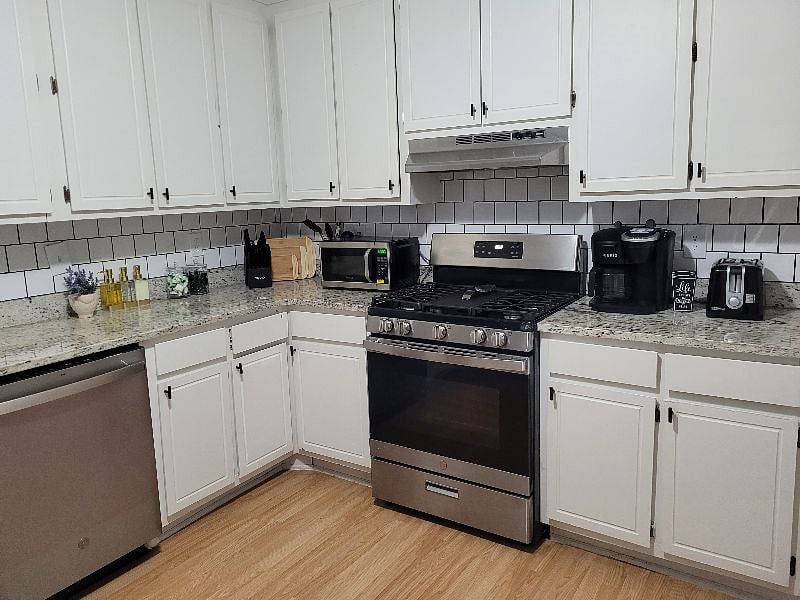 Furnished Finder property 562701_1 photo 8