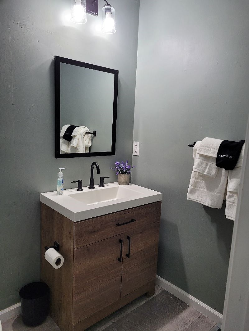 Furnished Finder property 562701_1 photo 12