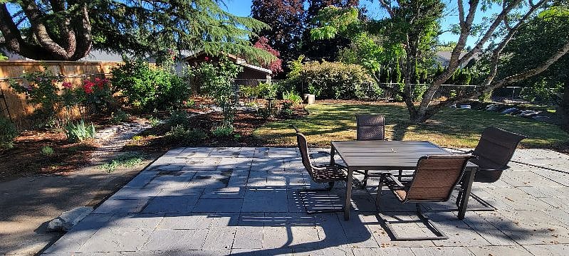 back patio seating