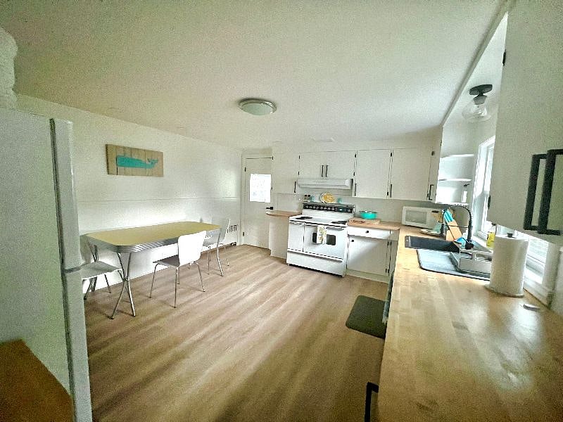 Furnished Finder property 562712_1 photo 4