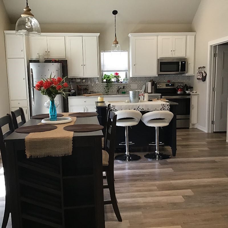 Furnished Finder property 562723_1 photo 7