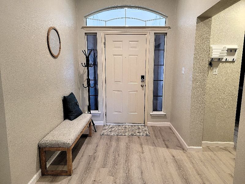 Furnished Finder property 562724_1 photo 24