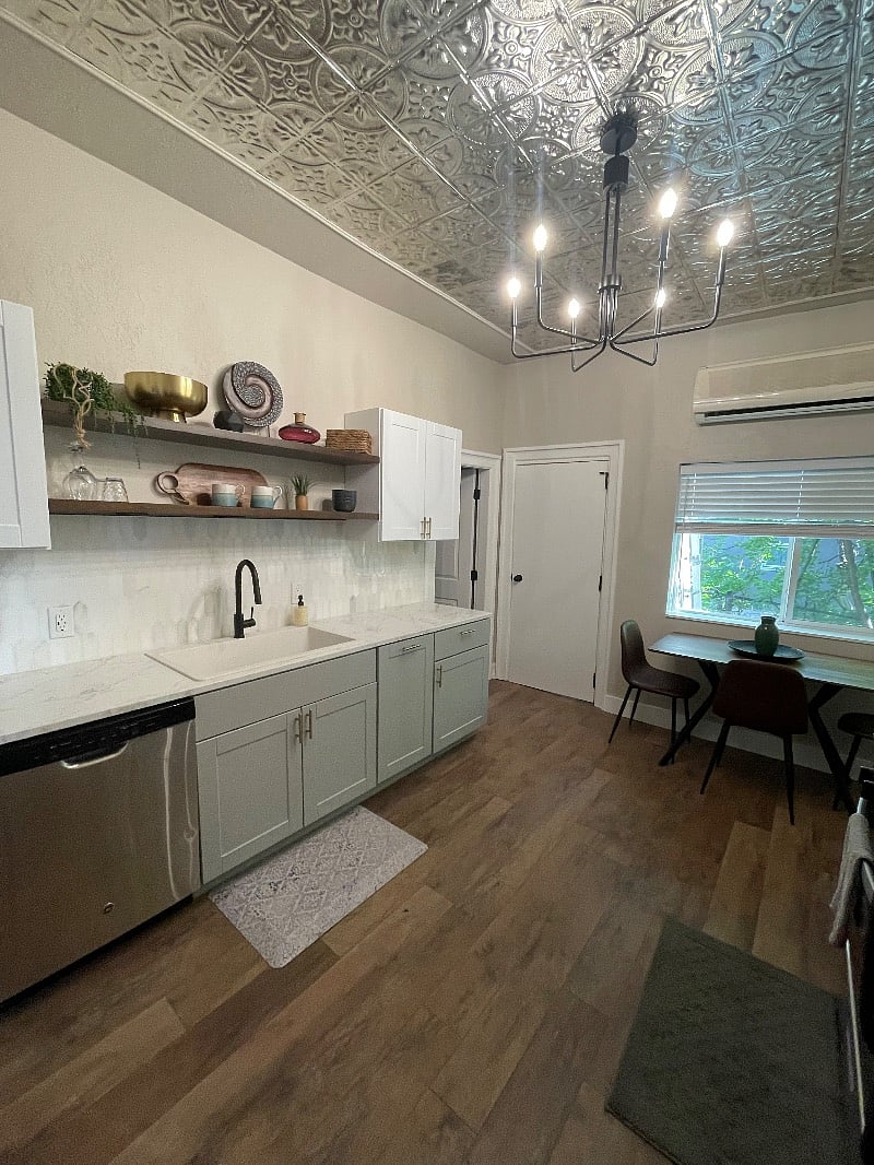 Furnished Finder property 562755_1 photo 12