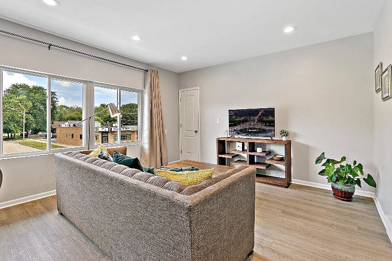 Furnished Finder property 562797_1 photo 9