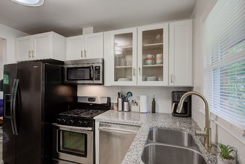 Furnished Finder property 562845_1 photo 5