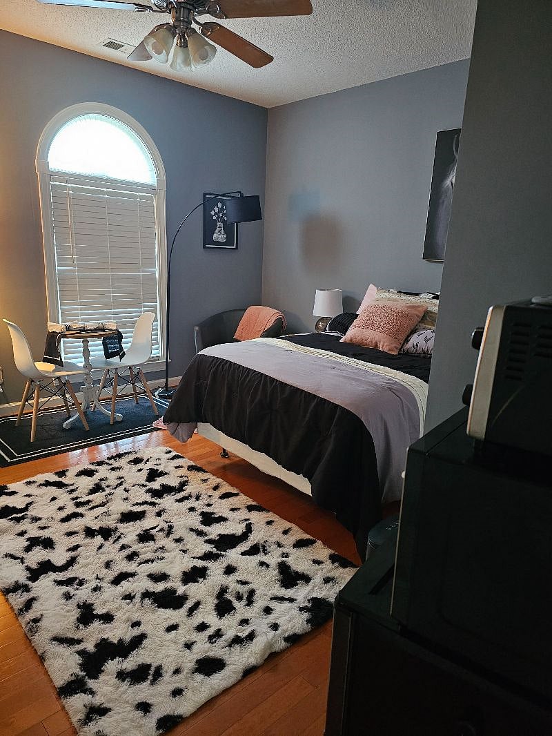 Furnished Finder property 562867_1 photo 4