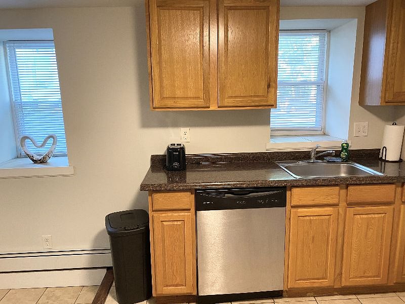 Furnished Finder property 562889_1 photo 8