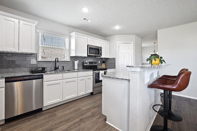 Furnished Finder property 562919_1 photo 4