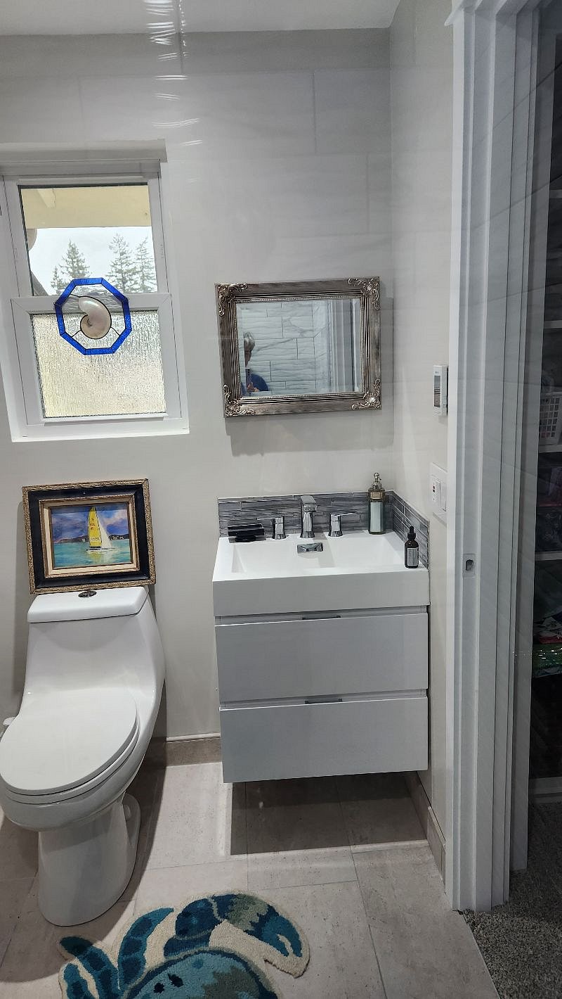 Private bath, newly remodeled walk-in shower