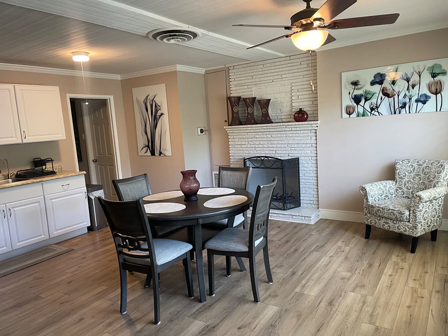 Furnished Finder property 563024_1 photo 11