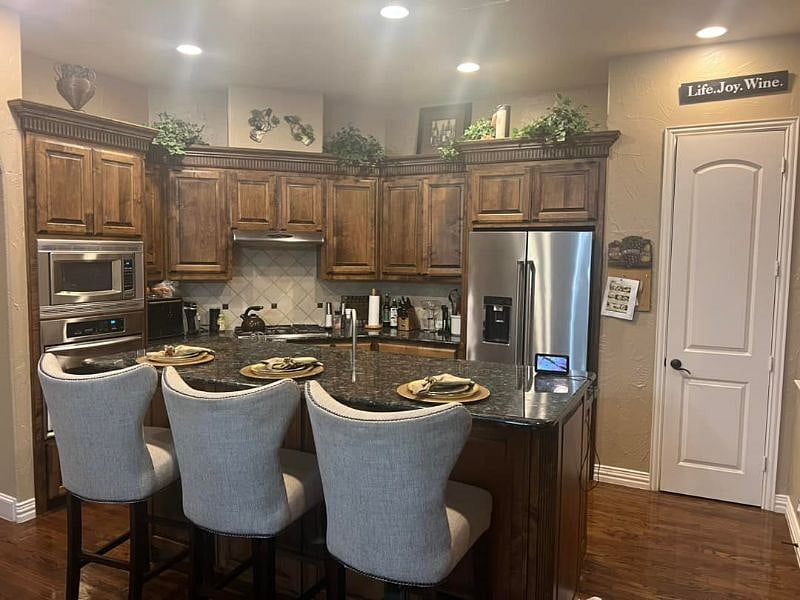 Furnished Finder property 563059_1 photo 3