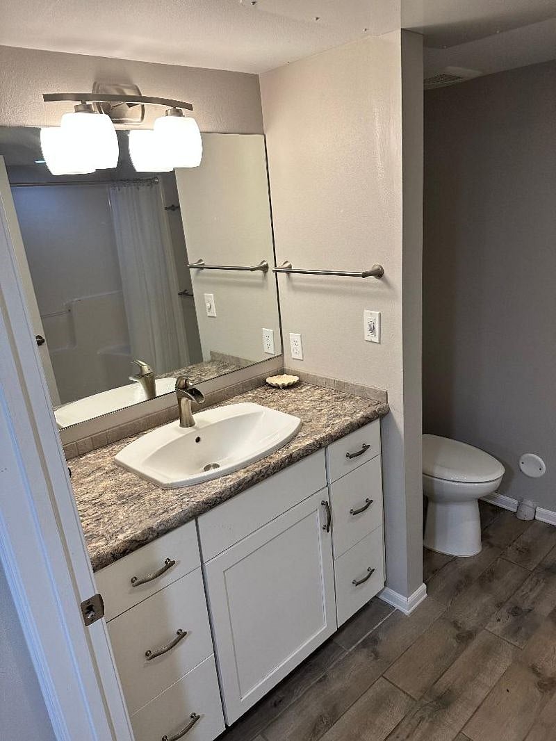 Furnished Finder property 563101_1 photo 15