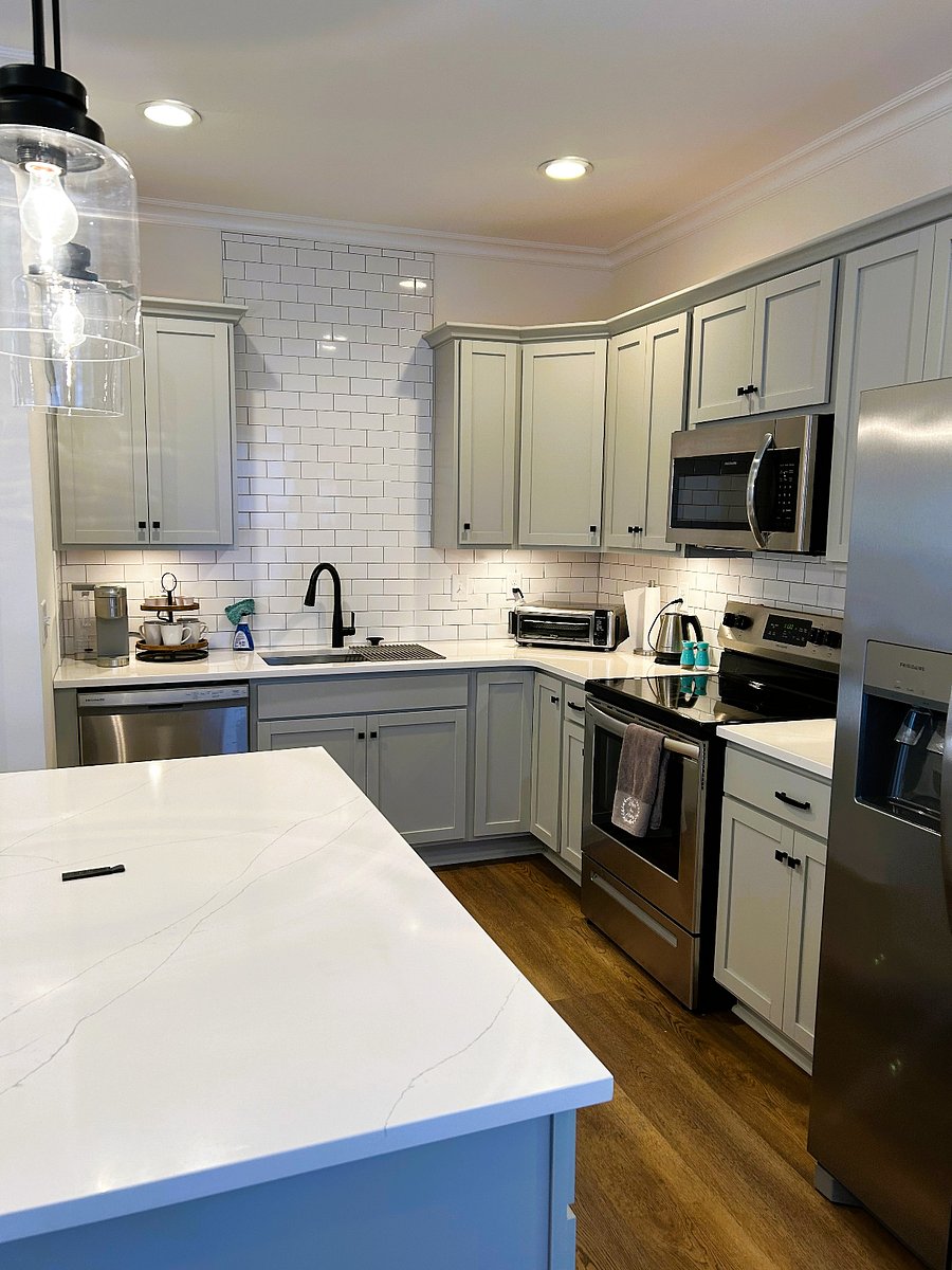 Furnished Finder property 563112_2 photo 4