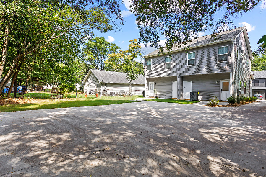 Furnished Finder property 563112_2 photo 18