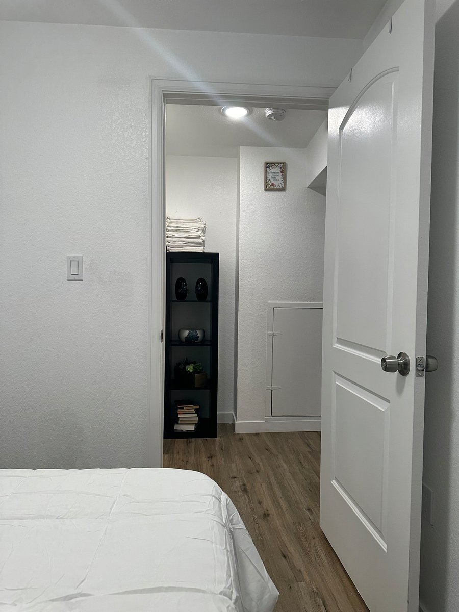Furnished Finder property 563131_1 photo 46