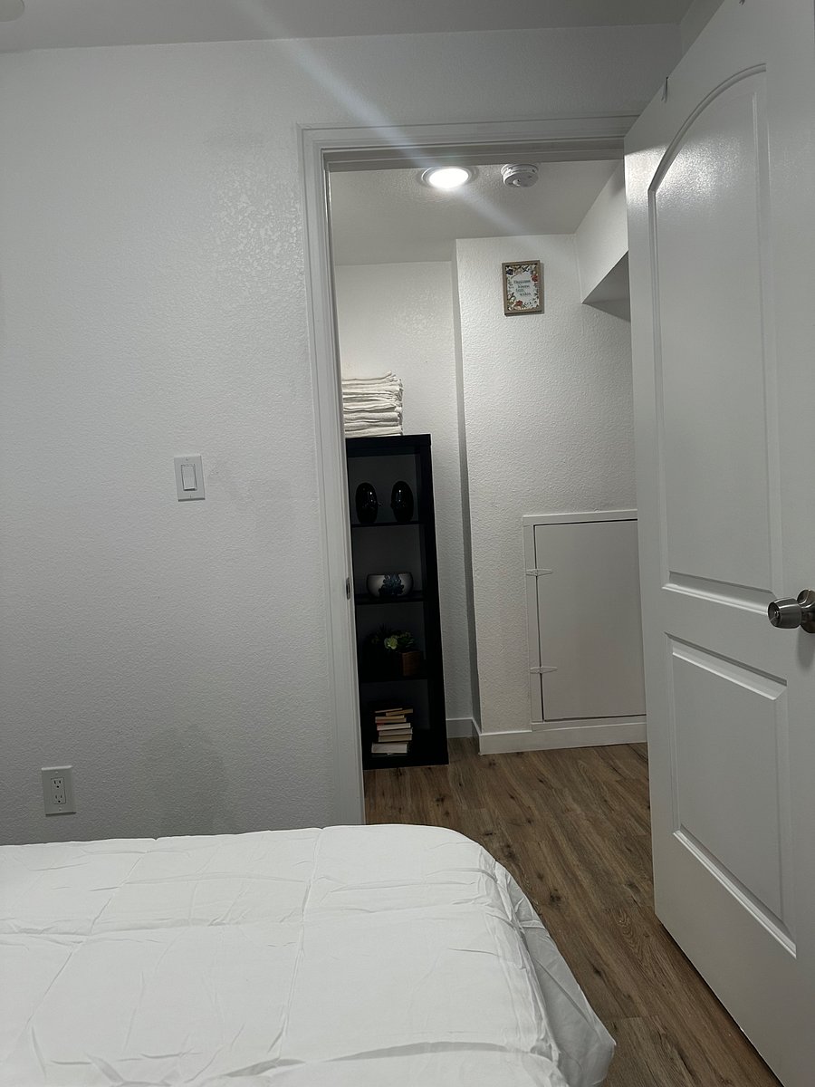 Furnished Finder property 563131_1 photo 48