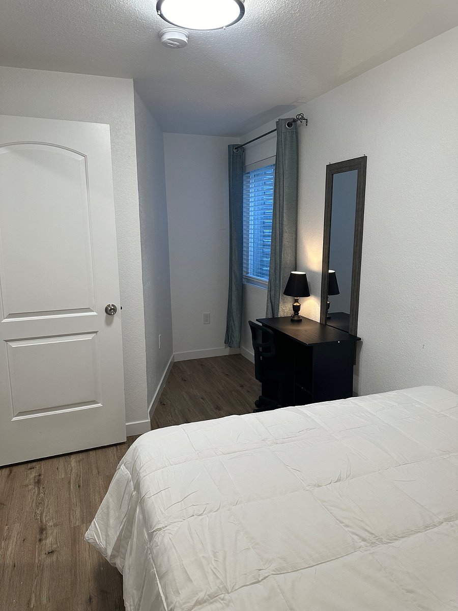 Furnished Finder property 563131_1 photo 62