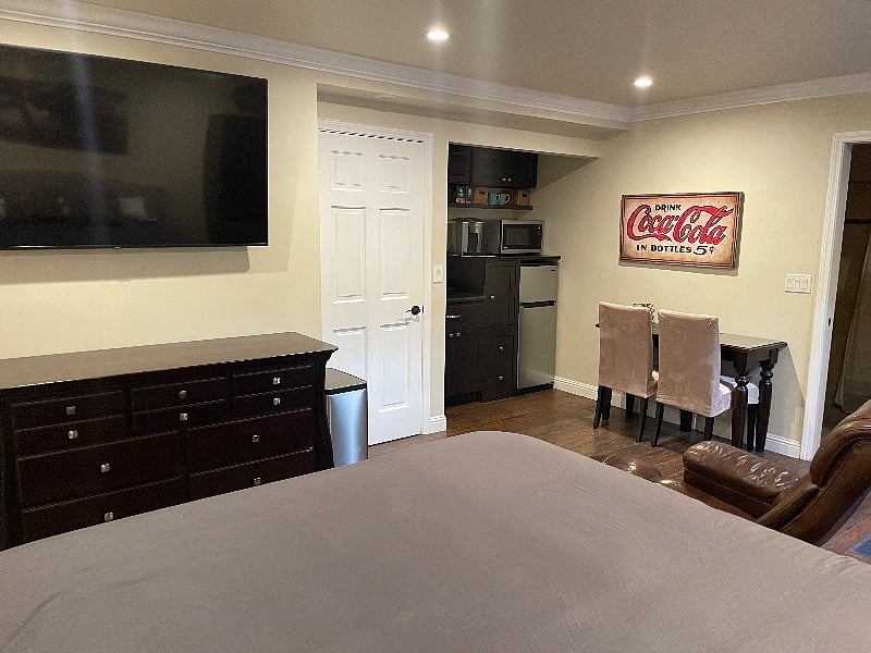 Furnished Finder property 563140_1 photo 3