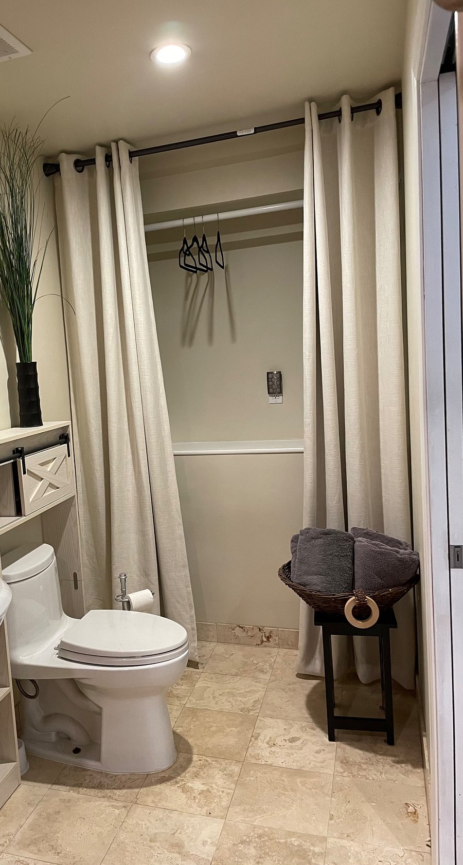 Furnished Finder property 563140_1 photo 13