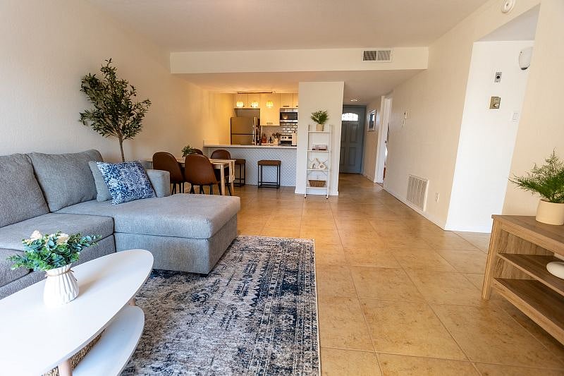 Furnished Finder property 563148_1 photo 10