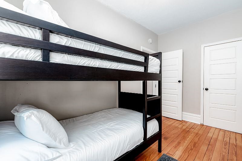 Furnished Finder property 563184_1 photo 7