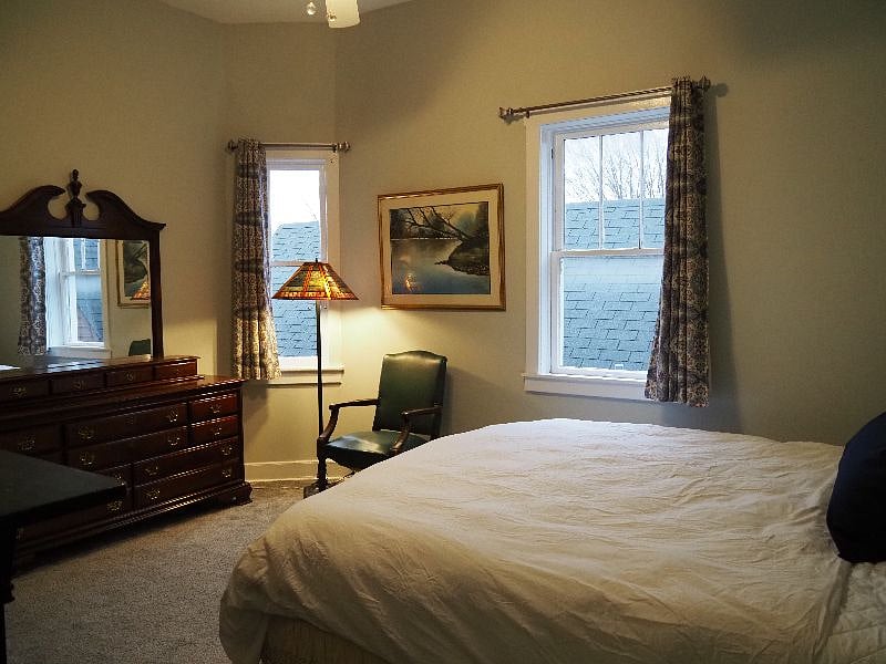 Furnished Finder property 563209_1 photo 4