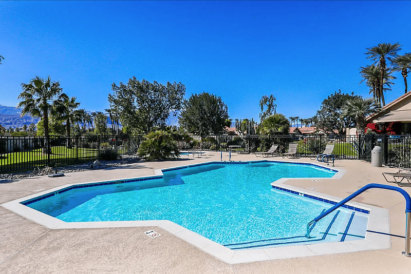 Furnished Finder property 563223_1 photo 17
