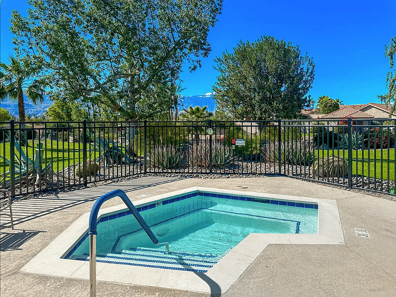 Furnished Finder property 563223_1 photo 18