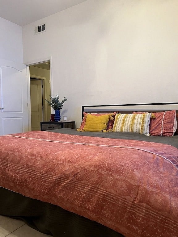 Furnished Finder property 563249_1 photo 1