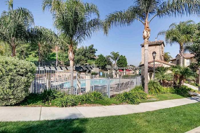 Furnished Finder property 563250_1 photo 13